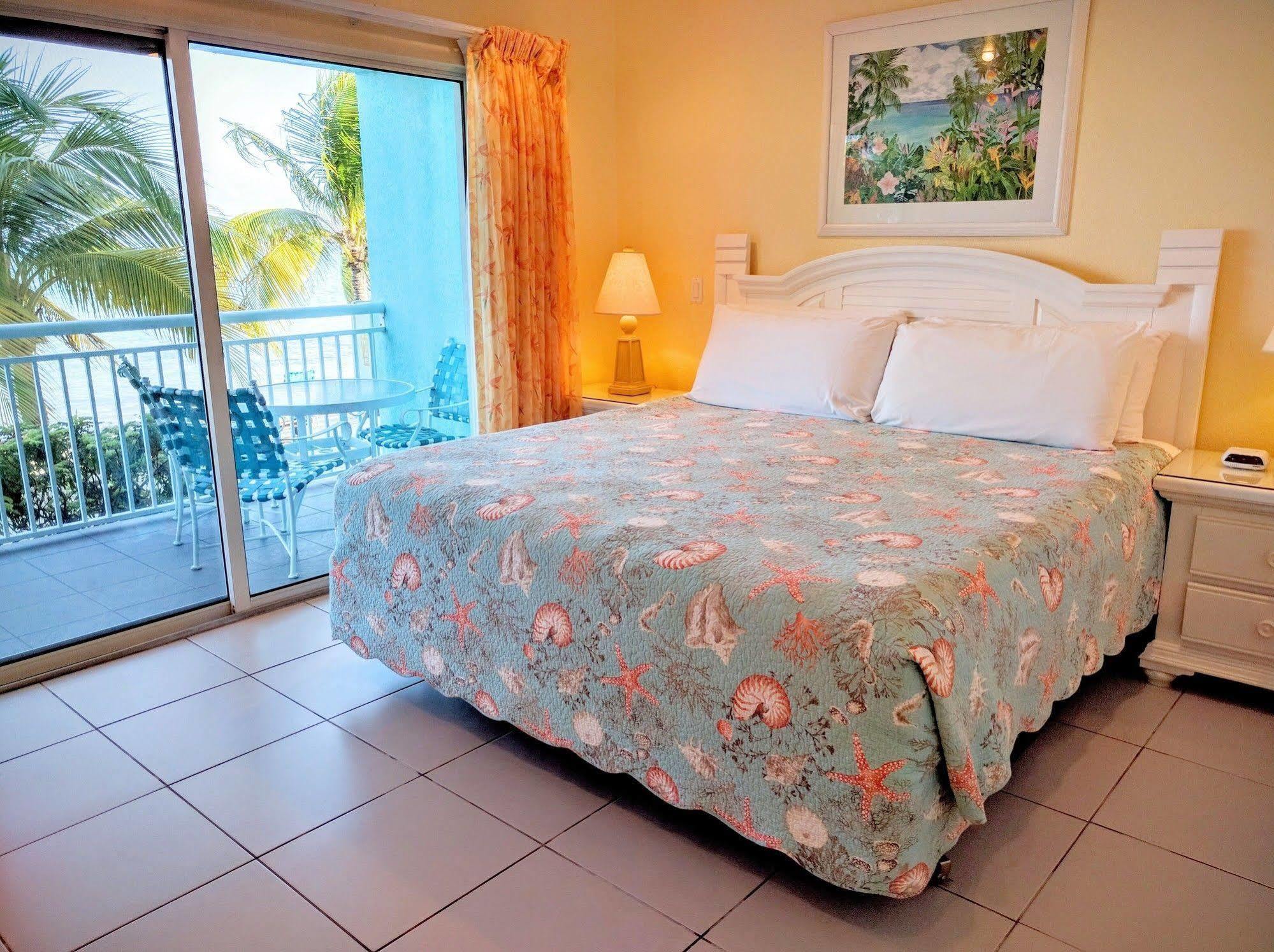 Compass Point Dive Resort Gun Bay Exterior foto