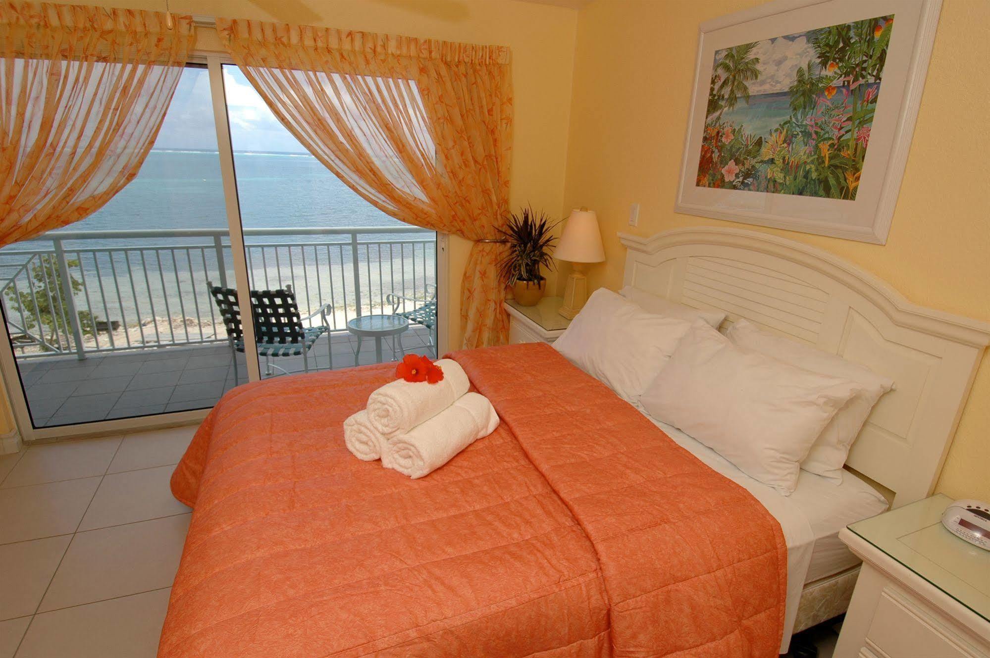 Compass Point Dive Resort Gun Bay Exterior foto